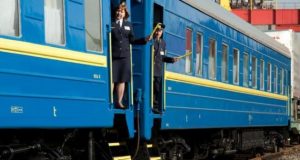 поїзд