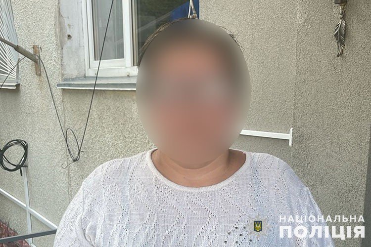 У Чорткові доглядальниця пограбувала пенсіонерку