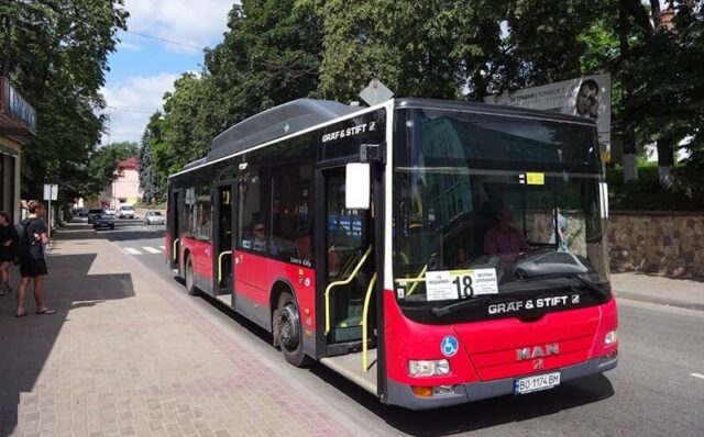 18-tiy-100625